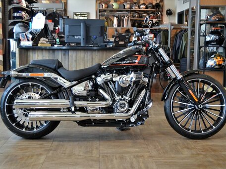 2024 Harley-Davidson Breakout, чёрный, 3400000 рублей, вид 1
