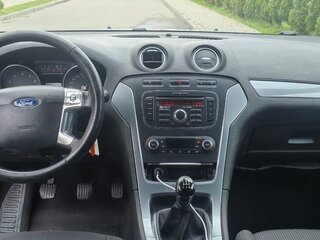2011 Ford Mondeo IV Рестайлинг, чёрный, 570000 рублей, вид 4