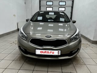 2013 Kia Ceed II, серебристый, 900000 рублей, вид 3