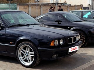 1994 BMW 5 серии 520i III (E34), синий, 880000 рублей, вид 2