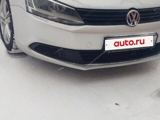 2014 Volkswagen Jetta VI Рестайлинг, серебристый, 950000 рублей, вид 2