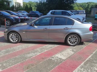 2011 BMW 3 серии 318i V (E90/E91/E92/E93) Рестайлинг, серый, 1100000 рублей, вид 4