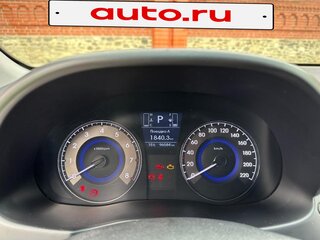 2015 Hyundai Solaris I Рестайлинг, белый, 1200000 рублей, вид 3