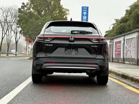 2023 Honda Vezel II, чёрный, 1775000 рублей, вид 5