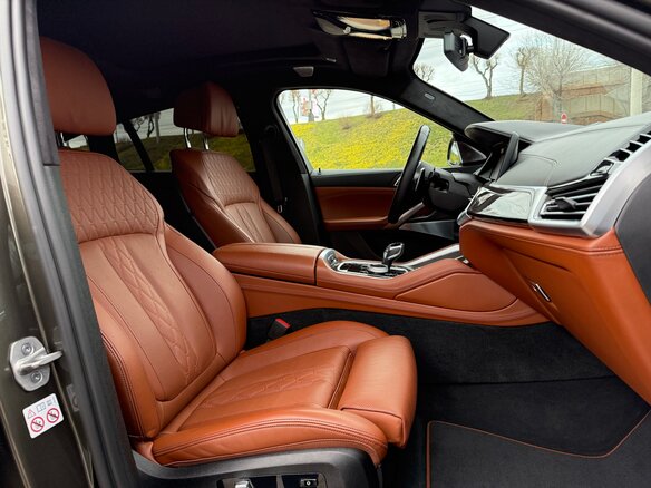 2021 BMW X6 30d III (G06), зелёный, 7990000 рублей - вид 17