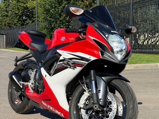 2013 Suzuki GSX-R 600, красный, 1050000 рублей, вид 1