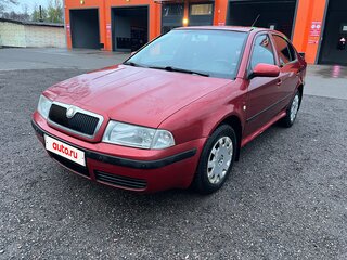 2001 Skoda Octavia I (A4) Рестайлинг, красный, 365000 рублей, вид 1