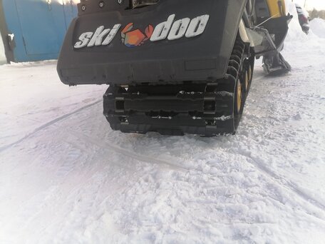 2004 Ski-Doo Skandic, жёлтый, 450000 рублей, вид 4