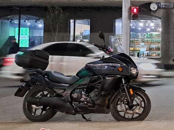 2016 Honda CTX 700, синий, 600000 рублей - вид 17