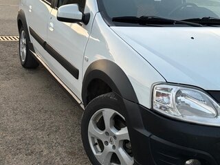 2020 Lada (ВАЗ) Largus I, белый, 850000 рублей, вид 2
