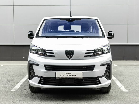 2025 Peugeot Traveller Long I Рестайлинг, белый, 6250000 рублей - вид 2