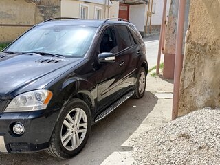 2008 Mercedes-Benz M-Класс 500 II (W164), чёрный, 800000 рублей, вид 1