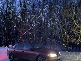 1997 Opel Vectra B, красный, 90000 рублей, вид 4