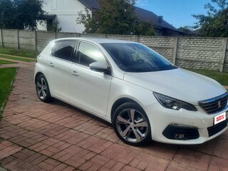 2019 Peugeot 308 II Рестайлинг, белый, 1250000 рублей, вид 3