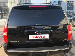 2012 Chevrolet Tahoe 6AT III, чёрный, 2950000 рублей, вид 2