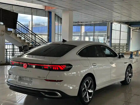 2022 Volkswagen Lamando L II, белый, 2000000 рублей, вид 3