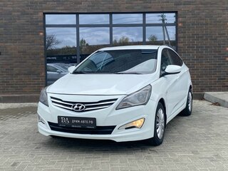 2014 Hyundai Solaris I Рестайлинг, белый, 735000 рублей, вид 1