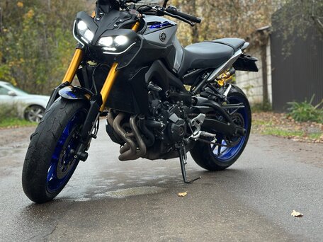 2018 Yamaha MT-09 (FZ-09), синий, 800000 рублей, вид 1
