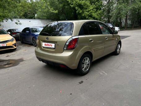 2011 Kia Rio II Рестайлинг, бежевый, 519000 рублей, вид 4