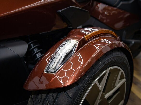 2026 BRP Can-Am Spyder, чёрный, 3490000 рублей - вид 14
