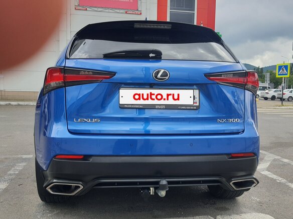 2019 Lexus NX 300 I Рестайлинг, синий, 3800000 рублей - вид 3