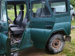 2002 УАЗ 315142, зелёный, 270000 рублей, вид 2