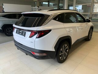 2024 Hyundai Tucson IV, белый, 2840000 рублей, вид 4