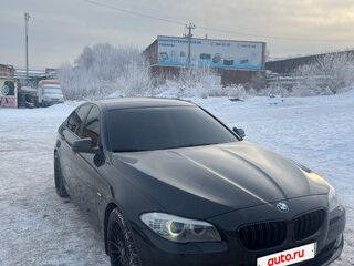 2013 BMW 5 серии 528i xDrive VI (F10/F11/F07), чёрный, 2200000 рублей, вид 3