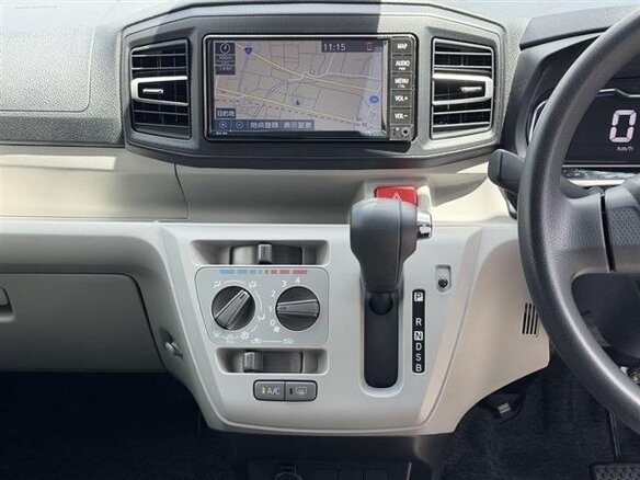 2022 Toyota Pixis Epoch II, белый, 510000 рублей - вид 13