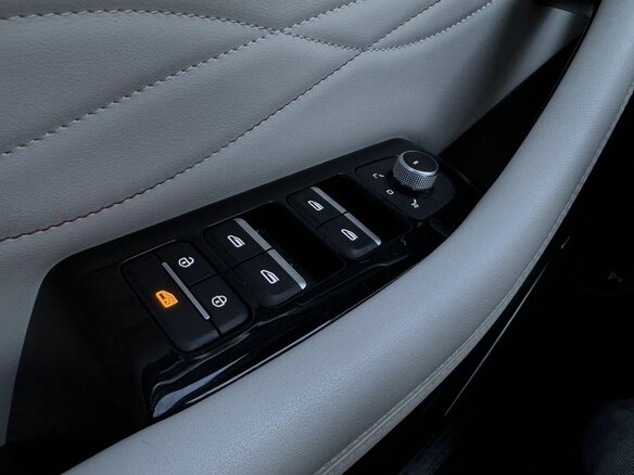 2024 Geely Monjaro I, белый, 3740000 рублей - вид 16