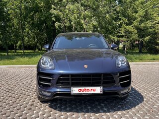 2015 Porsche Macan Turbo I, синий, 3370000 рублей, вид 2