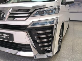 2019 Toyota Vellfire II Рестайлинг, белый, 4750000 рублей, вид 5