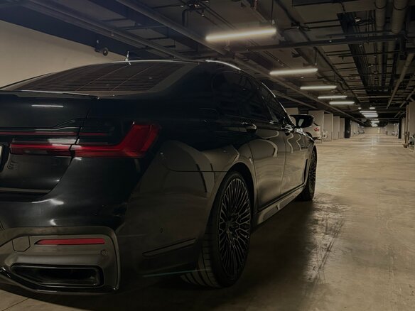 2020 BMW 7 серии 730d xDrive VI (G11/G12) Рестайлинг, чёрный, 6700000 рублей - вид 5