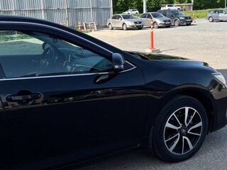 2017 Toyota Camry VII (XV50) Рестайлинг, чёрный, 1950000 рублей, вид 4