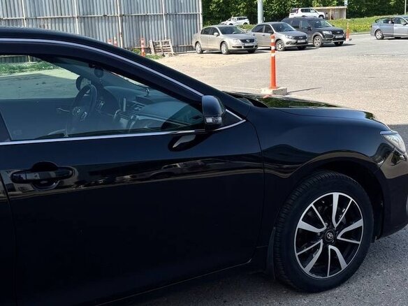 2017 Toyota Camry VII (XV50) Рестайлинг, чёрный, 1950000 рублей - вид 3