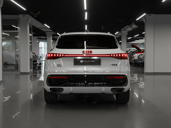 2026 Audi Q5 L III (GU), белый, 6600000 рублей - вид 5