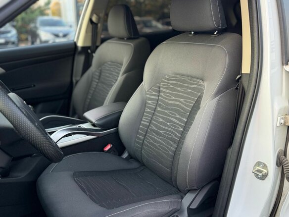 2020 Geely Atlas I, белый, 1525000 рублей - вид 21