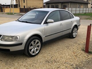 1999 Volkswagen Passat B5, серебристый, 400000 рублей, вид 2