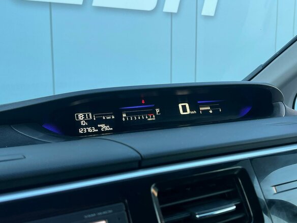 2016 Honda Stepwgn V, серый - вид 10