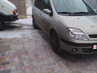 2000 Renault Scenic I Рестайлинг, белый, 300000 рублей, вид 2