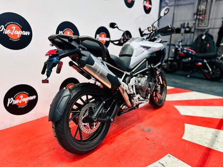 2024 Triumph Tiger 1200, серебристый, 1780000 рублей, вид 5
