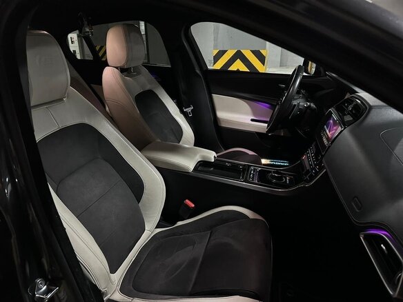 2018 Jaguar XE S I, серый - вид 16