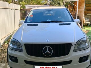 2005 Mercedes-Benz M-Класс 350 II (W164), белый, 1150000 рублей, вид 2