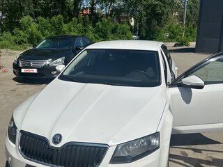 2014 Skoda Octavia III (A7), белый, 1190000 рублей, вид 2