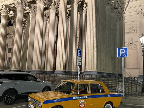 1976 Lada (ВАЗ) 2101, жёлтый, 450000 рублей - вид 3