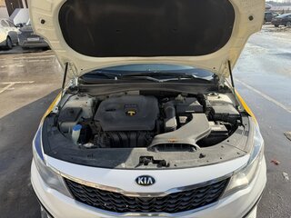2019 Kia Optima IV Рестайлинг, белый, 1250000 рублей, вид 2