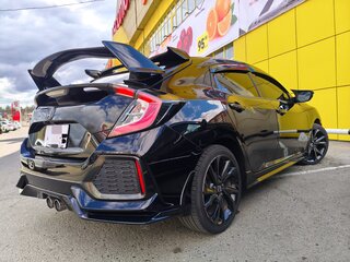 2017 Honda Civic X, чёрный, 1850000 рублей, вид 2