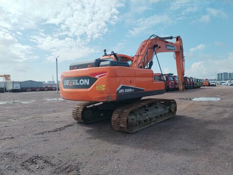 2023 Develon DX200, оранжевый, 8590956 рублей, вид 3