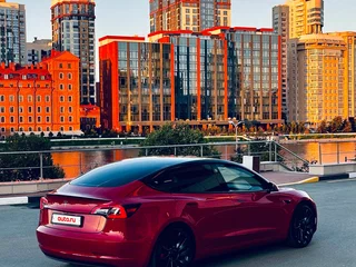 2022 Tesla Model 3 Performance I, красный, 4950000 рублей, вид 5