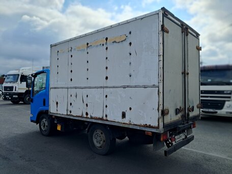 2011 Isuzu Elf (N-series), синий, 670000 рублей, вид 5